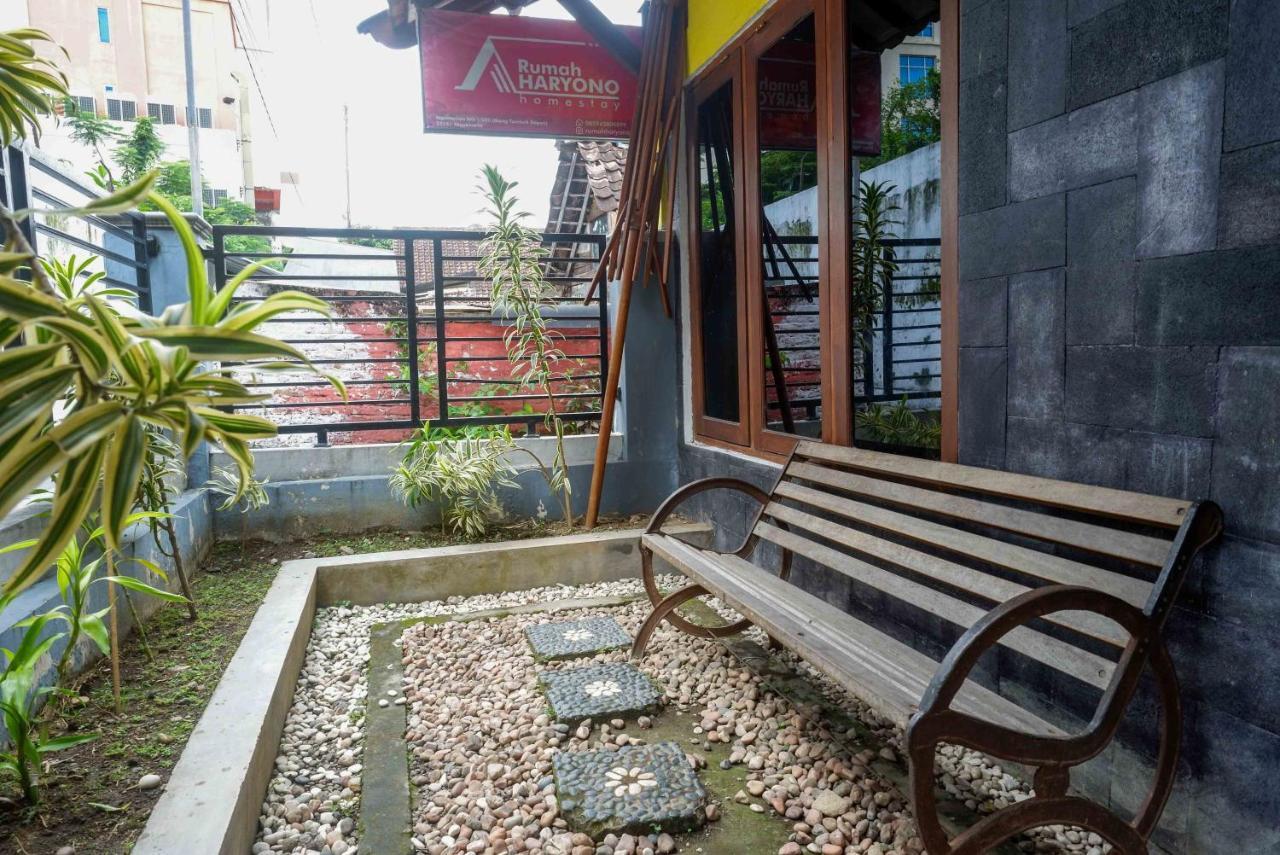 ジョグジャカルタ Koolkost Syariah Near Malioboro Areaホステル エクステリア 写真